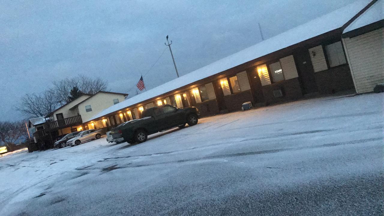 Heb'S Inn Motel Mason Exterior photo